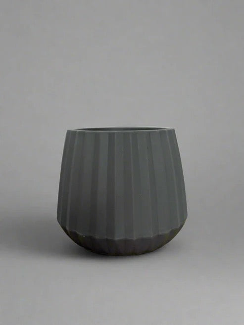 Groove planter - For indoor use