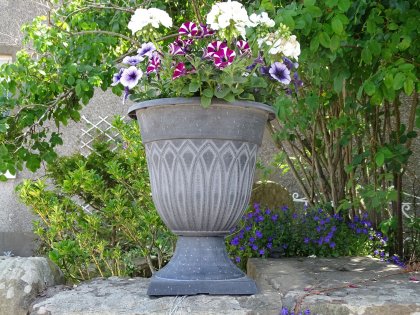 13inch Tampa Urn