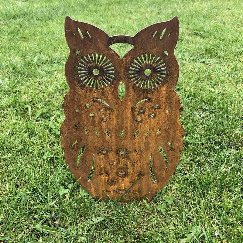 Rusty Metal Standing Owl Decoration Garden Ornament